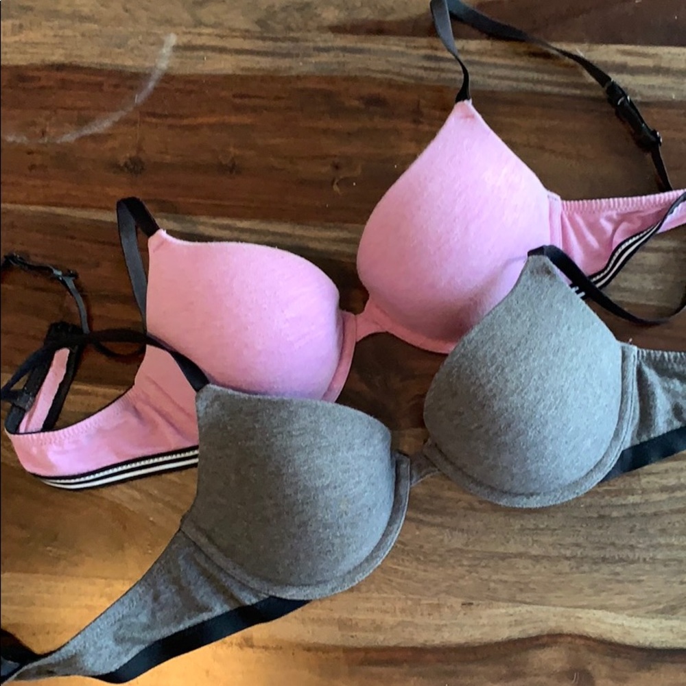 2 Xhilaration T-Shirt Cotton Bras (34B)